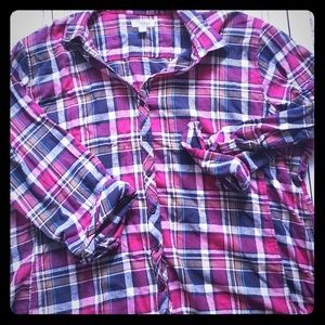Plaid flannel Button up V neck 2X